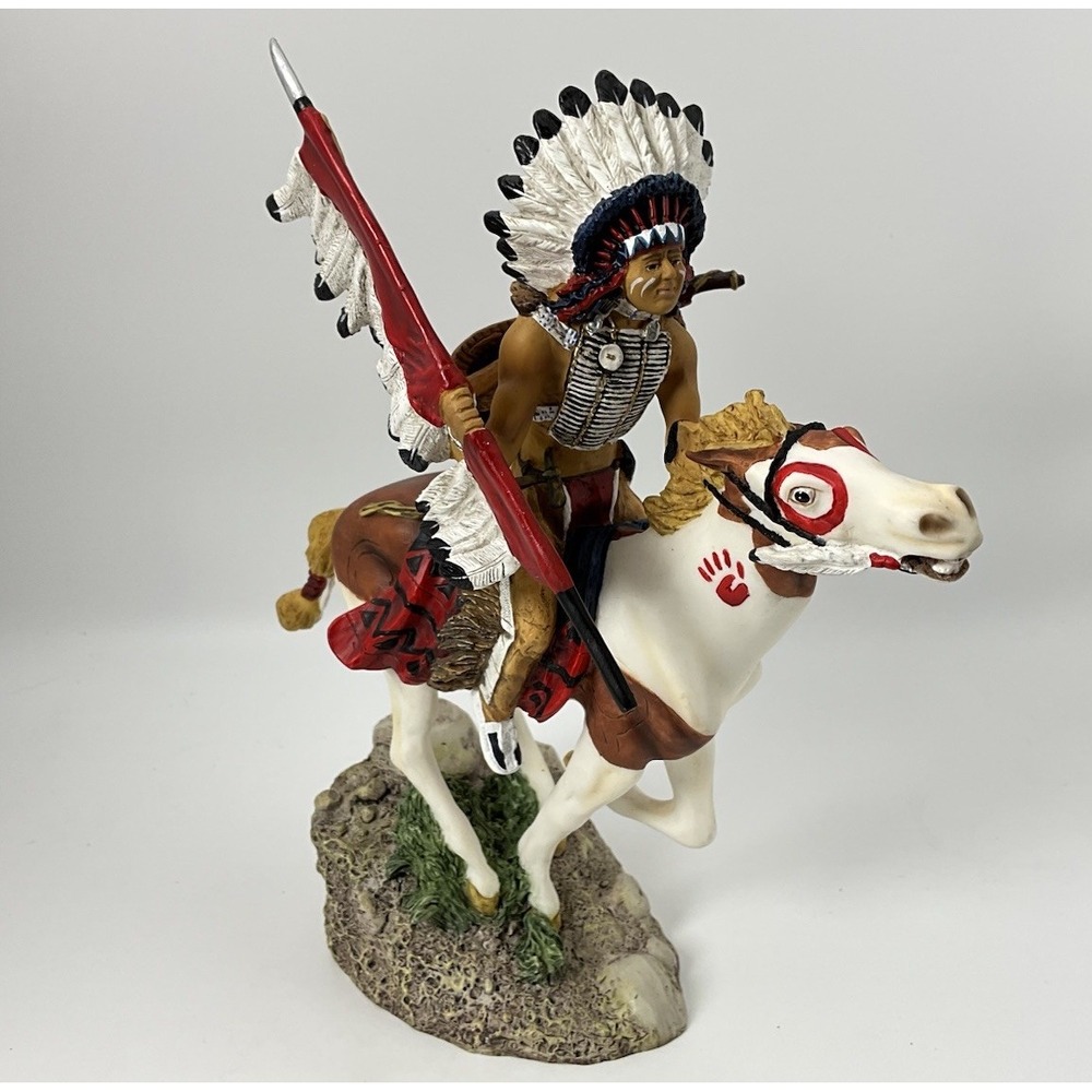 Hamilton Collection Rolling Thunder John Pyre Warriors of the Plains Figurine